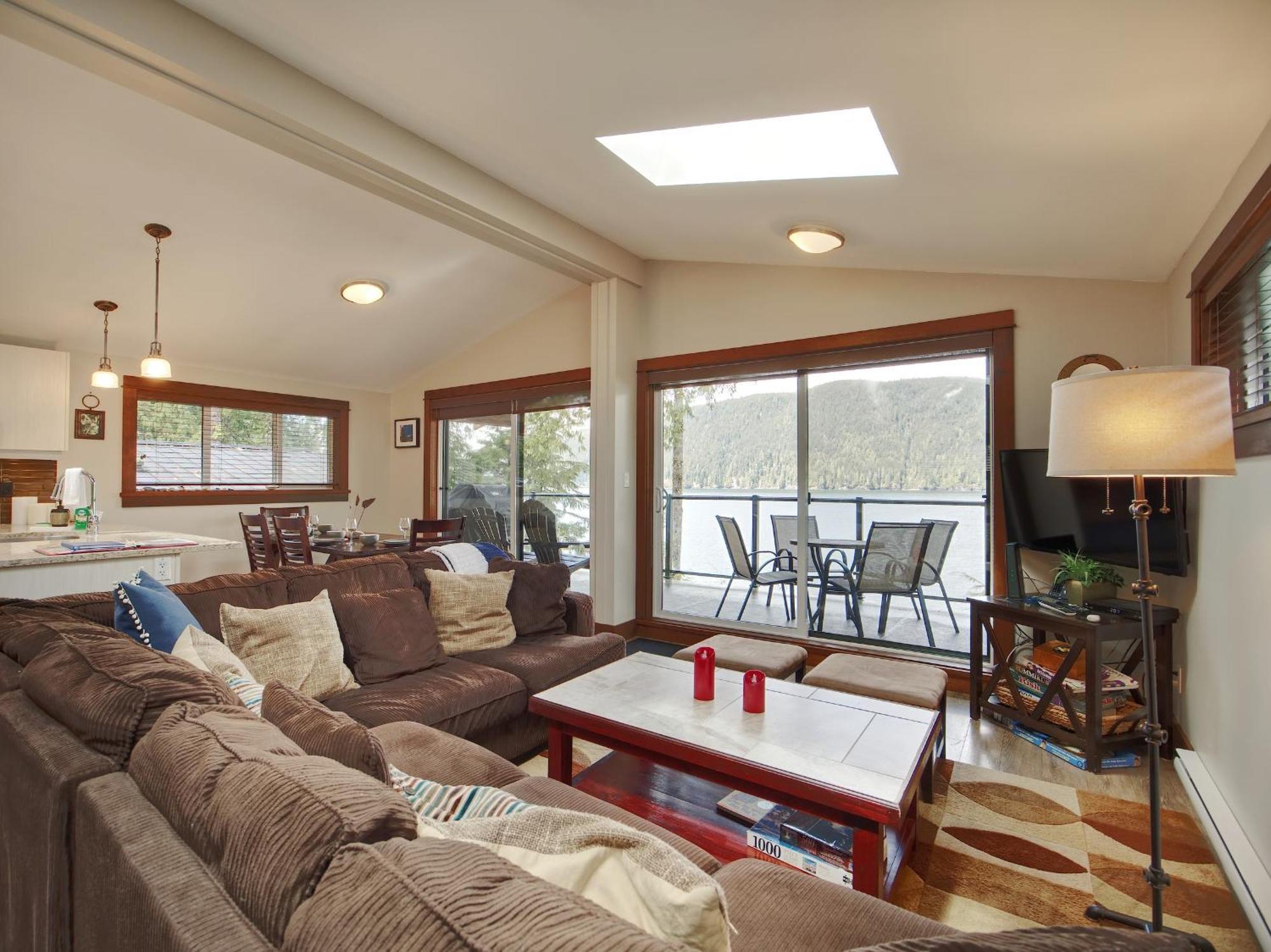 Handsome Dan'S Vacation Cottage Rentals Port Renfrew Ngoại thất bức ảnh