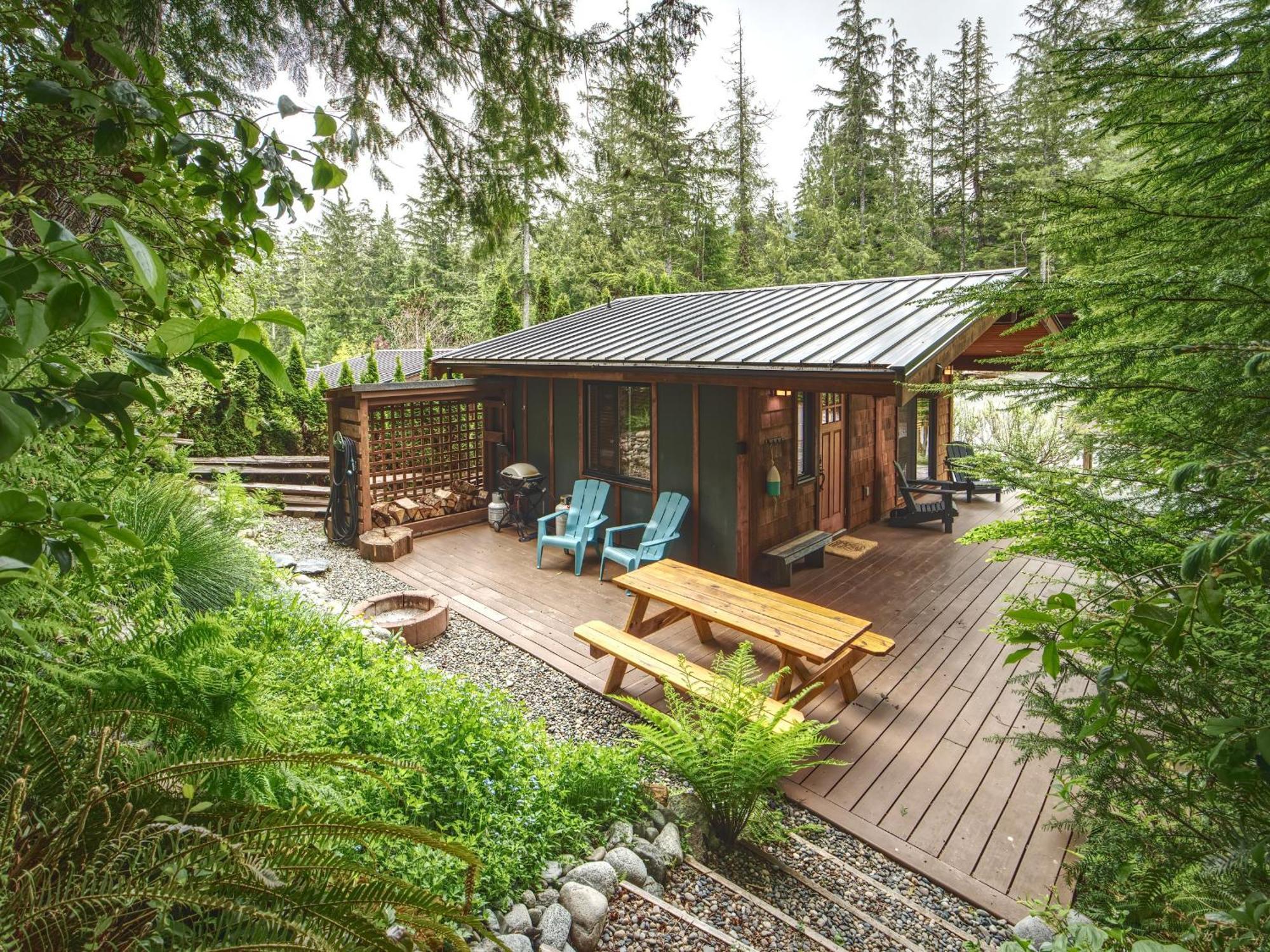 Handsome Dan'S Vacation Cottage Rentals Port Renfrew Ngoại thất bức ảnh